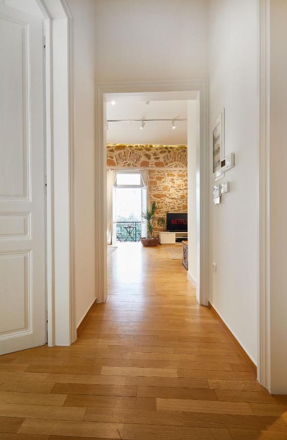 Chloe Boutique Apartments Plaka アテネ エクステリア 写真