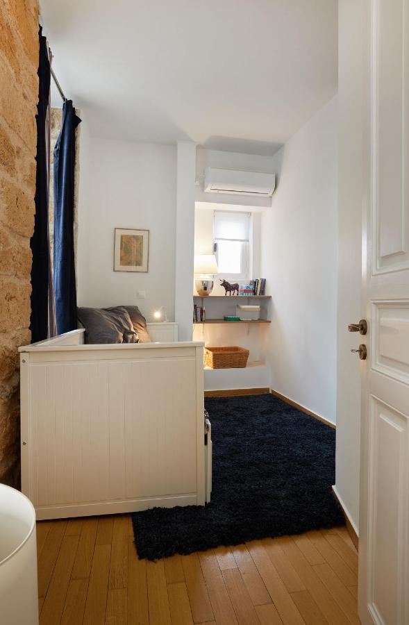 Chloe Boutique Apartments Plaka アテネ エクステリア 写真