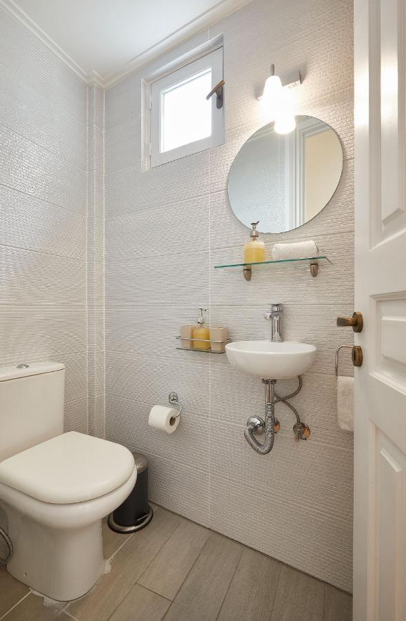 Chloe Boutique Apartments Plaka アテネ エクステリア 写真